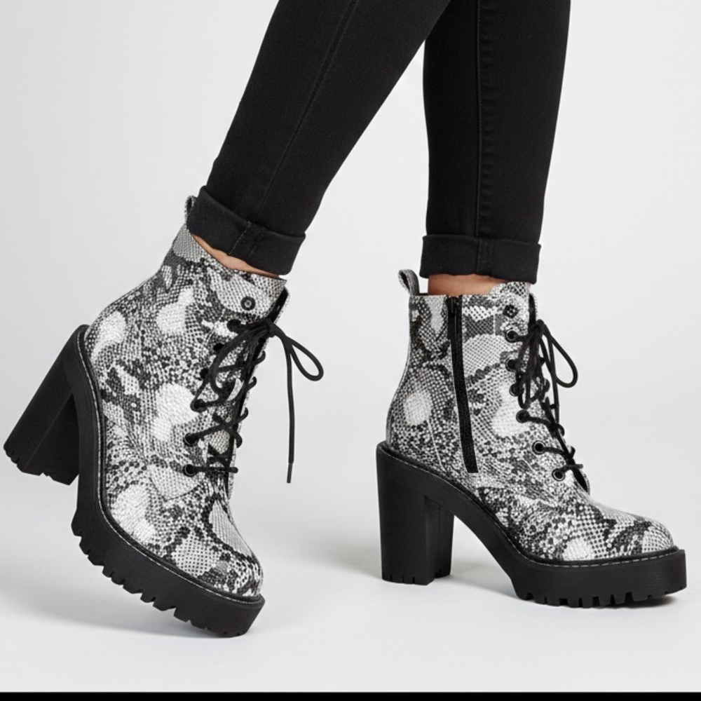 Madden Girl Archiee Snakeskin Print Heeled Combat Boots - Size 6